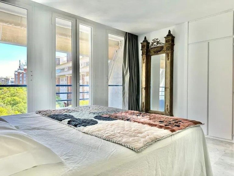 Apartment for Sale in The Golden Mile, Malaga 14