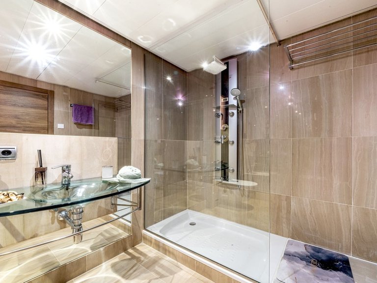Apartment for Sale in Estepona, Malaga 15