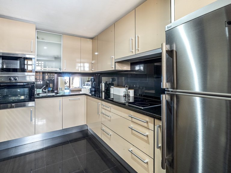 Apartment for Sale in Estepona, Malaga 9