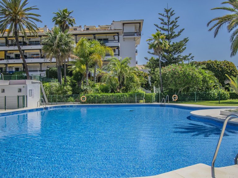 Apartment for Sale in The Golden Mile, Malaga 9