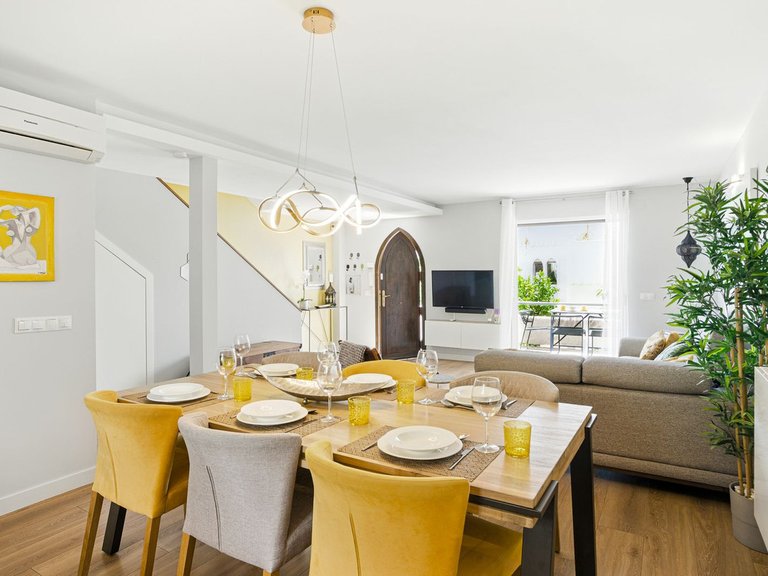 Villa for Sale in Nueva Andalucía, Malaga 17