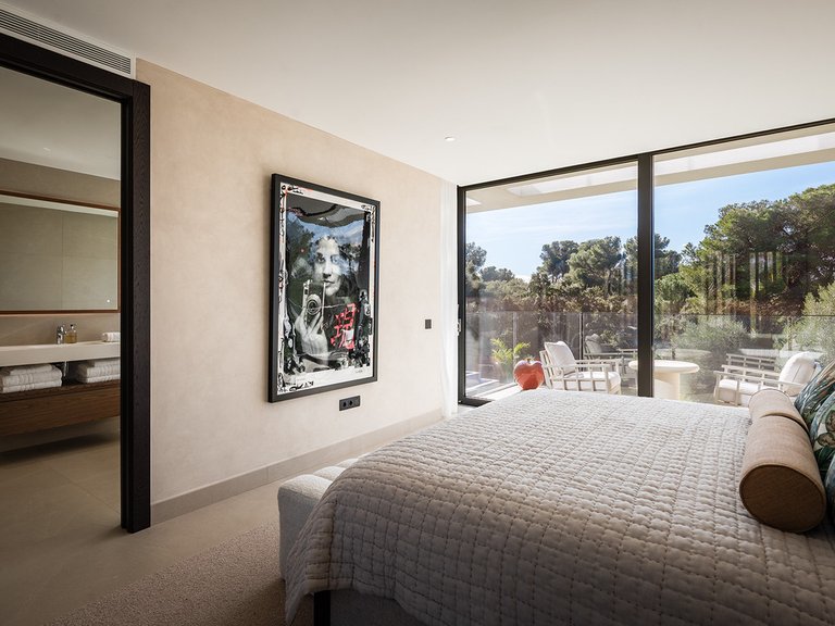 Villa for Sale in Sotogrande Costa, Cadiz 27