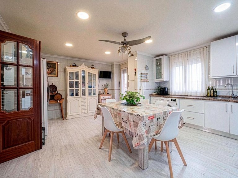 Apartment for Sale in Málaga, Malaga 3