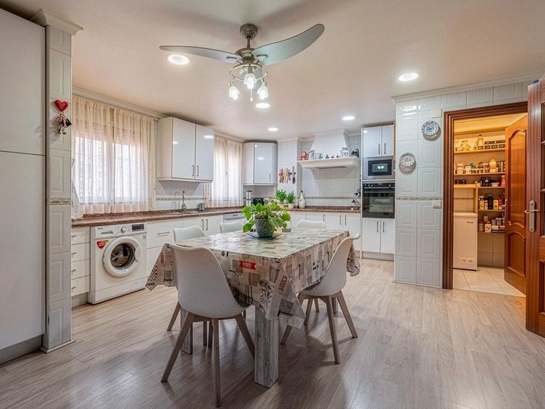 Apartment for Sale in Málaga, Malaga 4