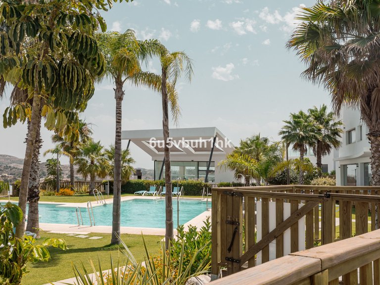 Apartment for Sale in La Cala De Mijas, Malaga 1