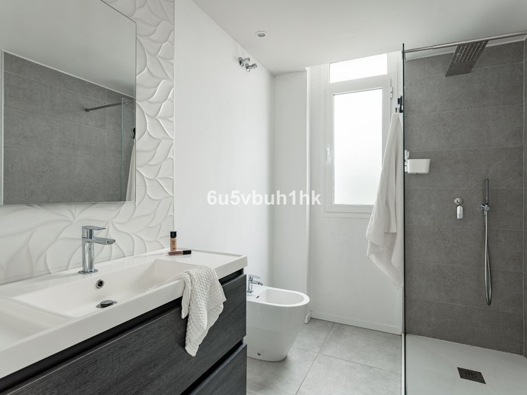 Apartment for Sale in La Cala De Mijas, Malaga 14