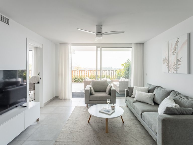 Apartment for Sale in La Cala De Mijas, Malaga 4