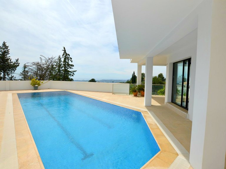 Villa for Sale in Mijas Costa, Malaga 42