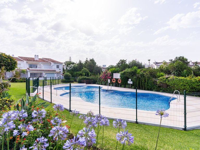 Apartment for Sale in El Paraiso, Malaga 18