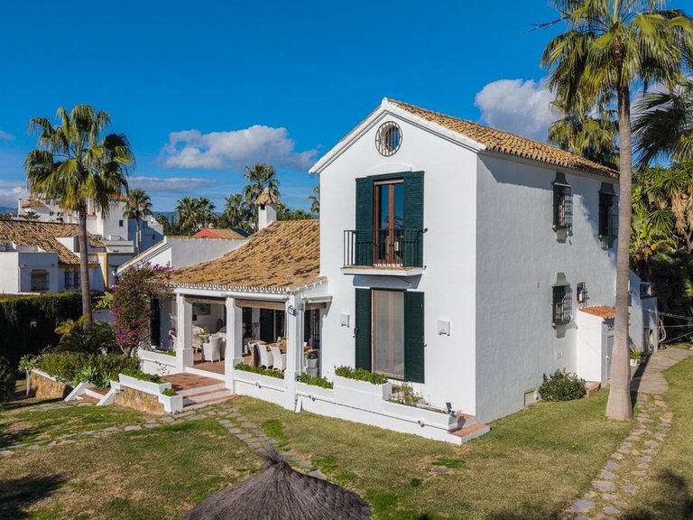 Villa for Sale in Costa del Sol Diana Park, Malaga 33