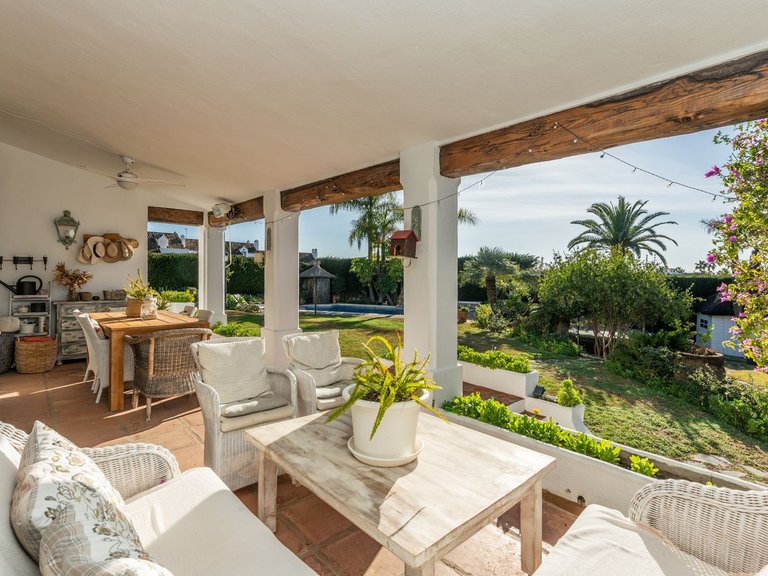 Villa for Sale in Costa del Sol Diana Park, Malaga 4
