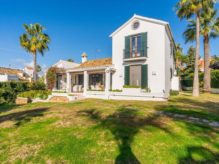 Villa for Sale in Costa del Sol Diana Park, Malaga 47