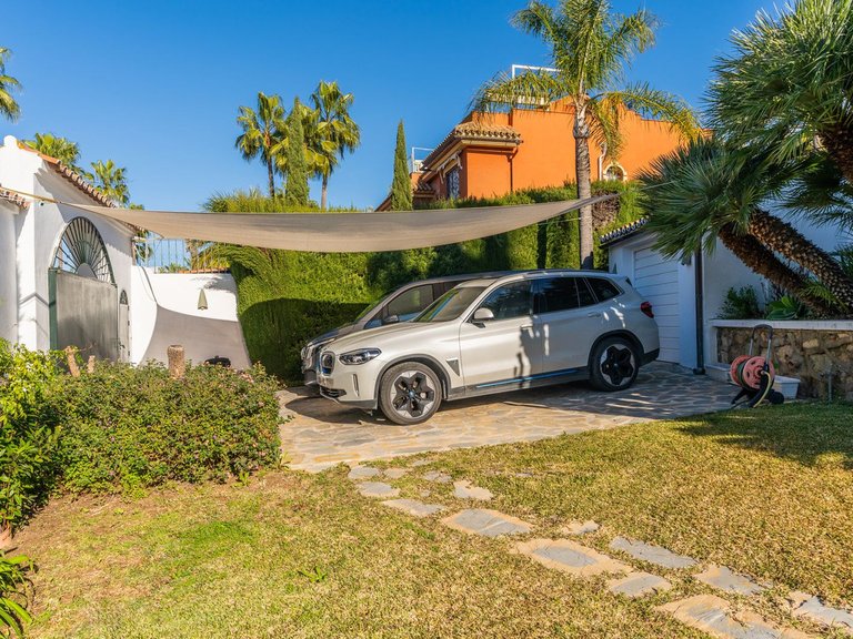 Villa for Sale in Costa del Sol Diana Park, Malaga 49