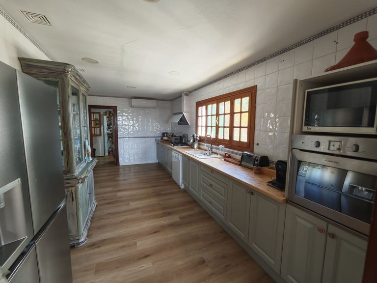 Villa for Sale in San Luis De Sabinillas, Malaga 10