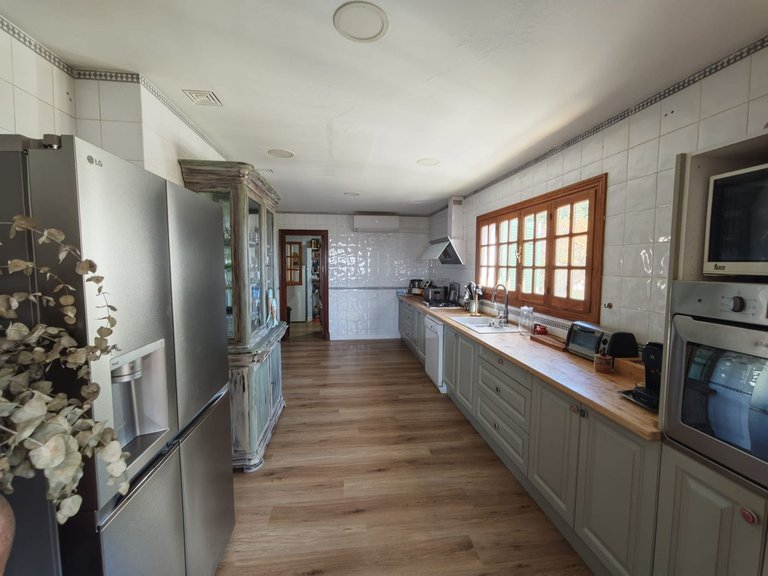 Villa for Sale in San Luis De Sabinillas, Malaga 11