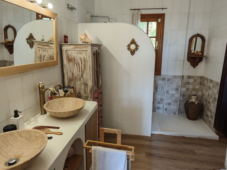 Villa for Sale in San Luis De Sabinillas, Malaga 18