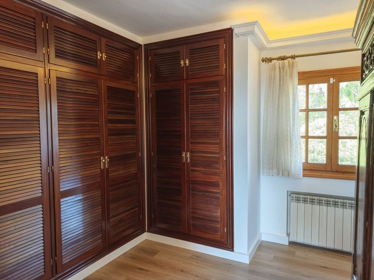 Villa for Sale in San Luis De Sabinillas, Malaga 21