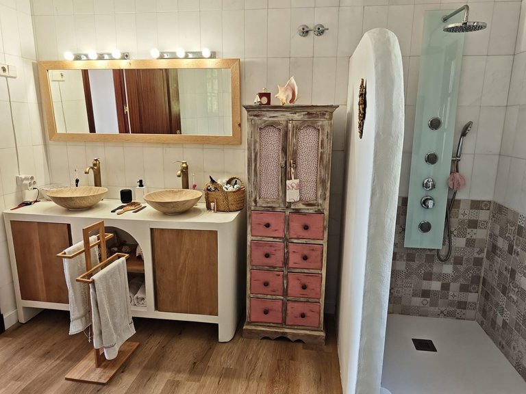 Villa for Sale in San Luis De Sabinillas, Malaga 23