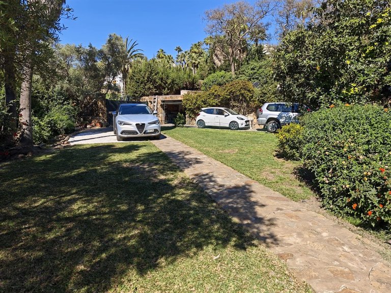 Villa for Sale in San Luis De Sabinillas, Malaga 36