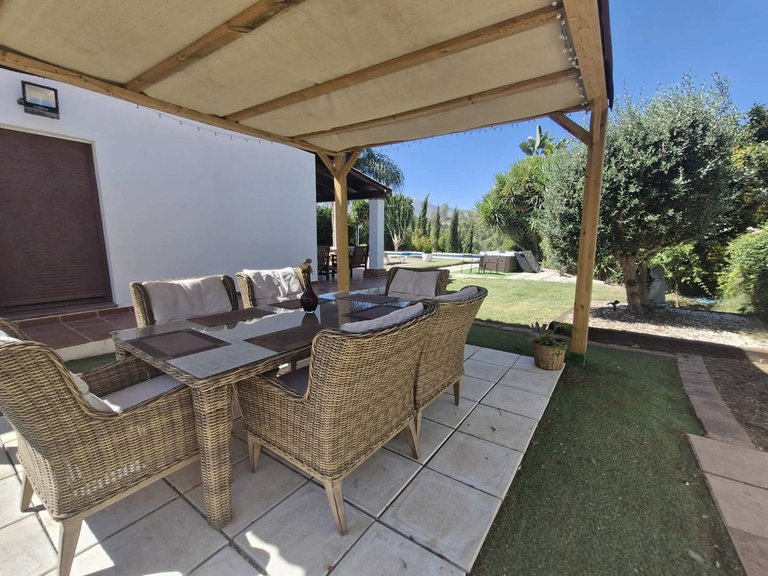 Villa for Sale in Coín, Malaga 25