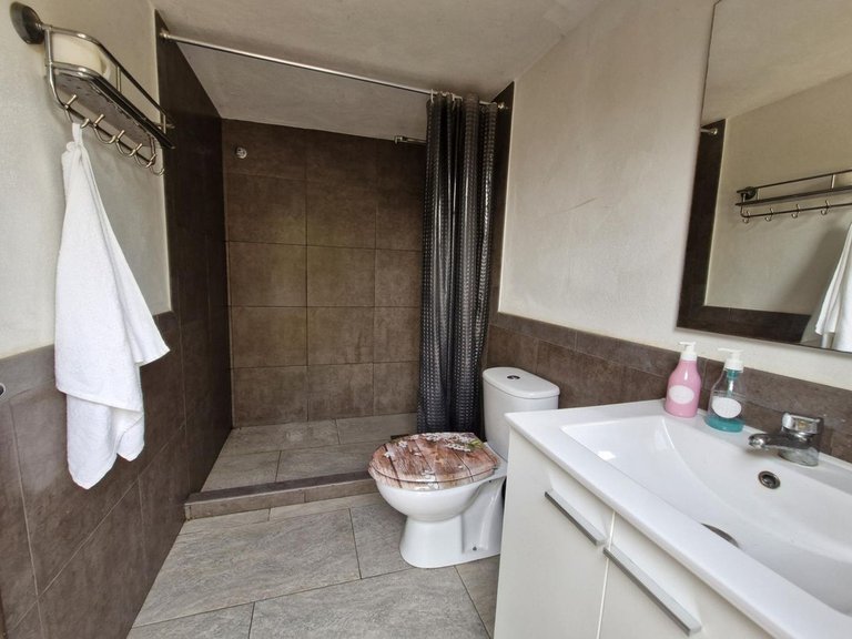 Villa for Sale in Coín, Malaga 33