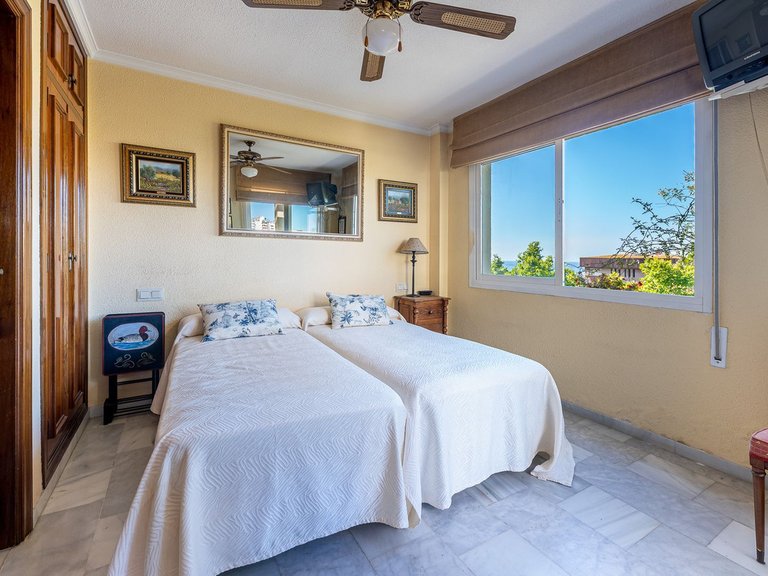 Apartment for Sale in Costa del Sol, Marbella, Malaga 13