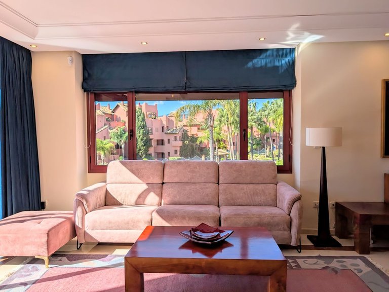 Apartment for Sale in New Golden Mile, Malaga 20