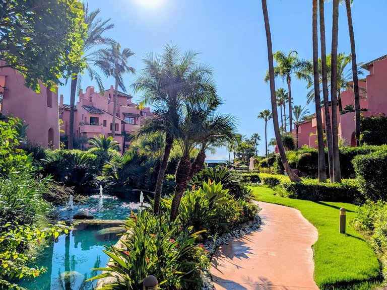 Apartment for Sale in New Golden Mile, Malaga 41