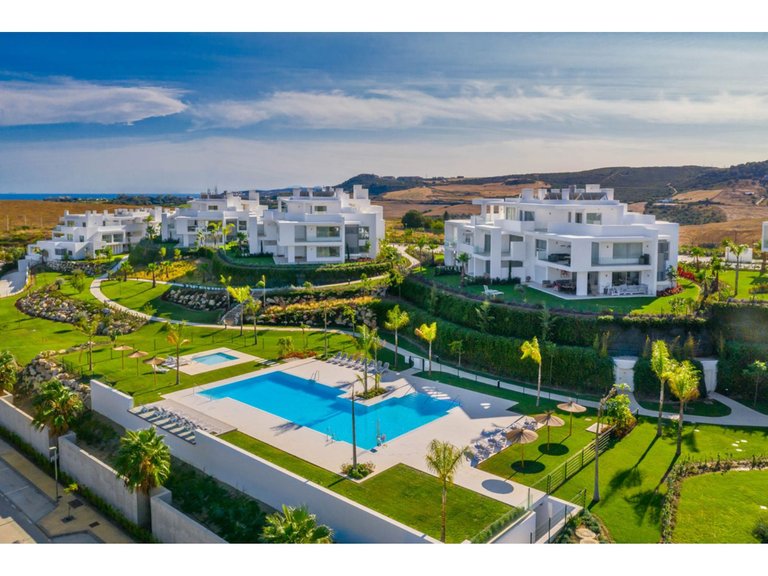 Penthouse for Sale in Casares, Malaga 11