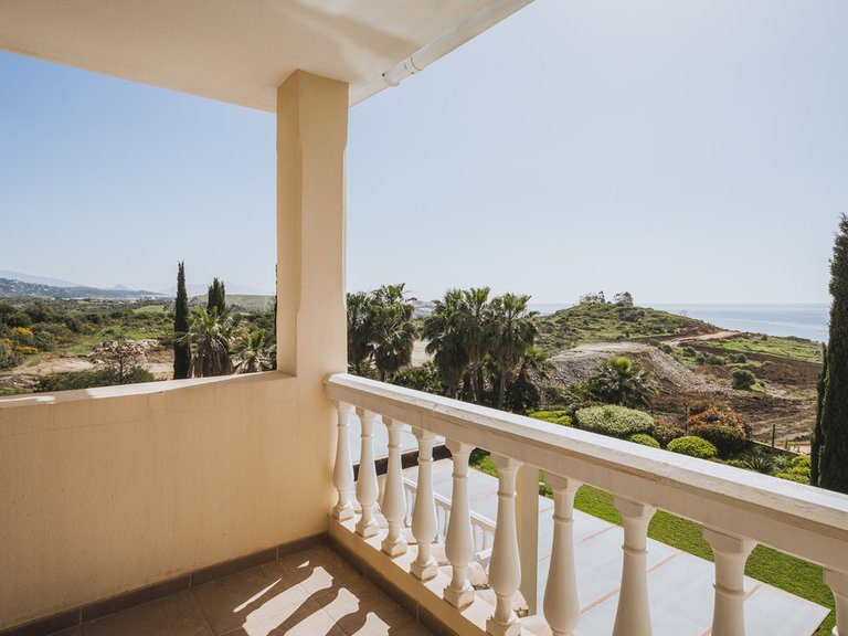 Villa for Sale in Estepona, Malaga 48