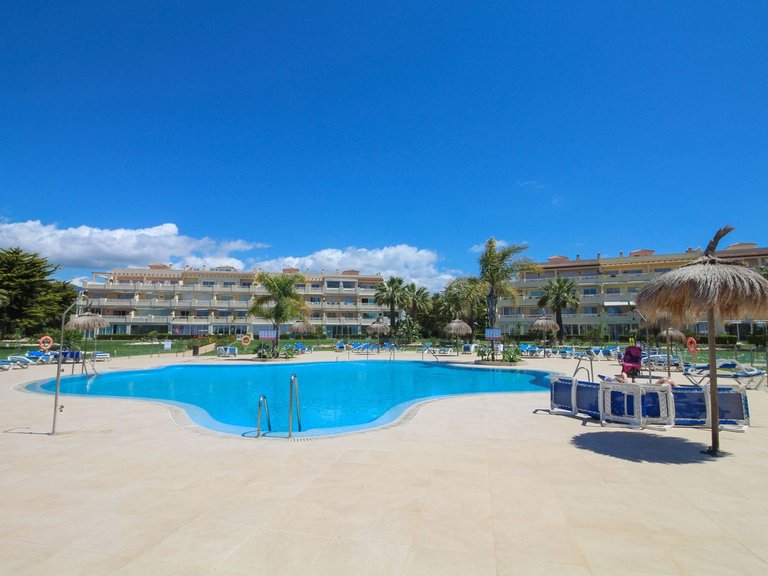 Apartment for Sale in El Chaparral, Malaga 1