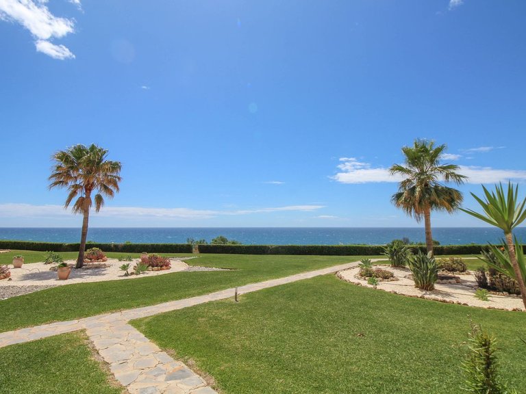 Apartment for Sale in El Chaparral, Malaga 11
