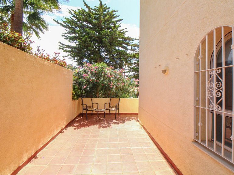 Apartment for Sale in El Chaparral, Malaga 18