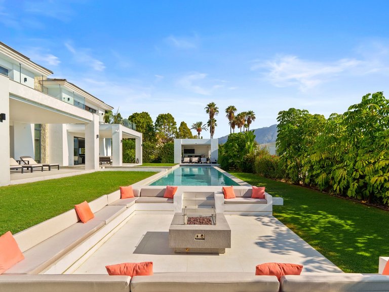 Villa for Sale in Benahavís, Malaga 20