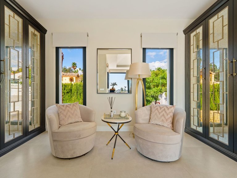 Villa for Sale in Benahavís, Malaga 25