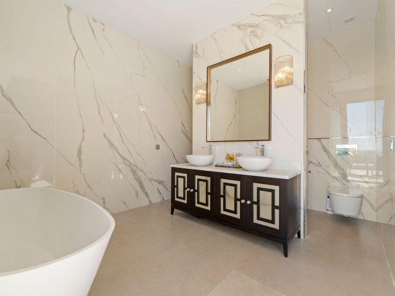 Villa for Sale in Benahavís, Malaga 29