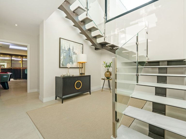 Villa for Sale in Benahavís, Malaga 37