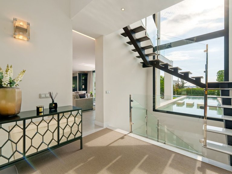 Villa for Sale in Benahavís, Malaga 7