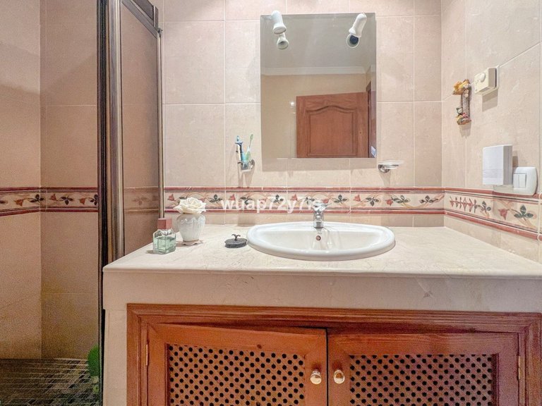 Villa for Sale in Estepona, Malaga 16