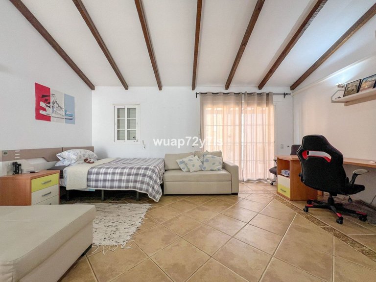 Villa for Sale in Estepona, Malaga 22