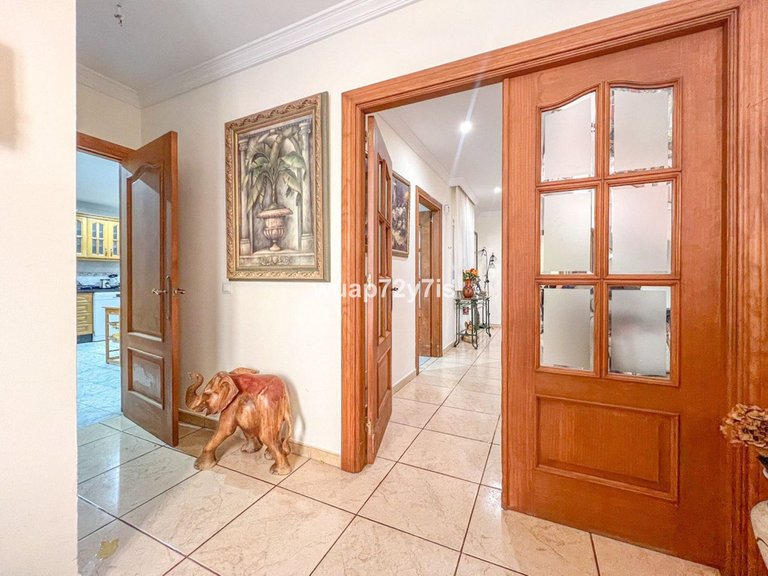 Villa for Sale in Estepona, Malaga 3