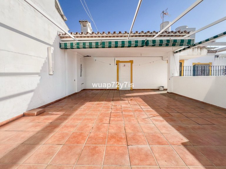 Villa for Sale in Estepona, Malaga 31