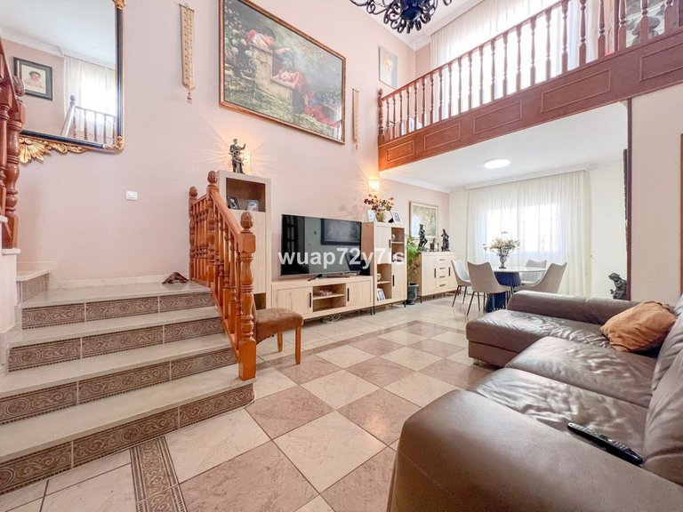 Villa for Sale in Estepona, Malaga 5