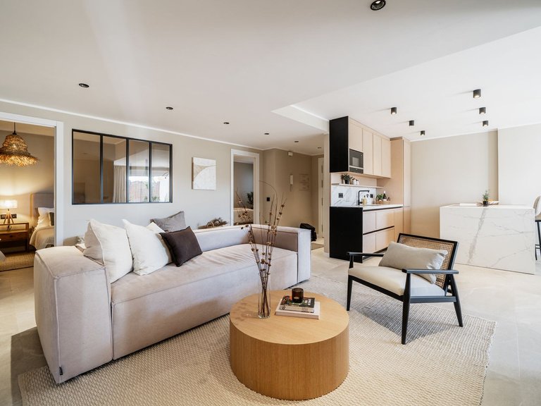 Apartment for Sale in Nueva Andalucía, Malaga 12