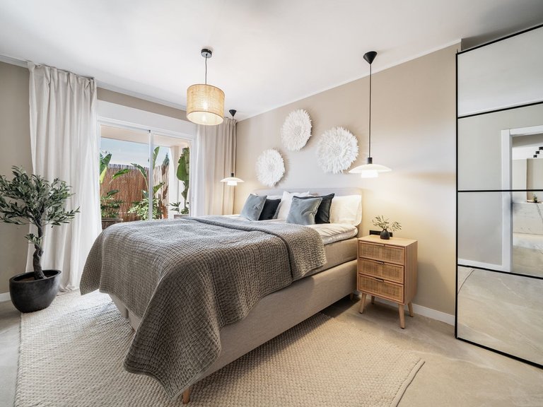 Apartment for Sale in Nueva Andalucía, Malaga 19