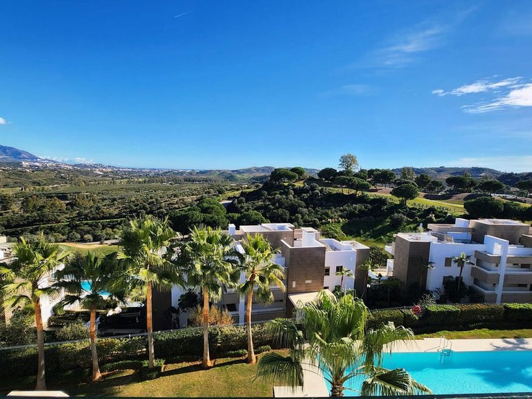 Villa for Sale in La Cala De Mijas, Malaga 1