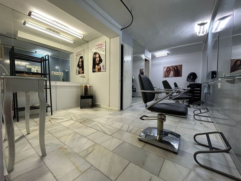 Commercial for Sale in Fuengirola, Malaga 2