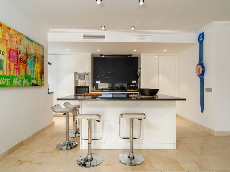 Apartment for Sale in Los Flamingos, Malaga 24