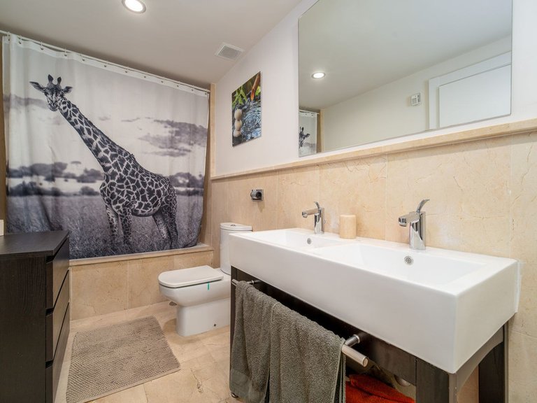 Apartment for Sale in Los Flamingos, Malaga 32