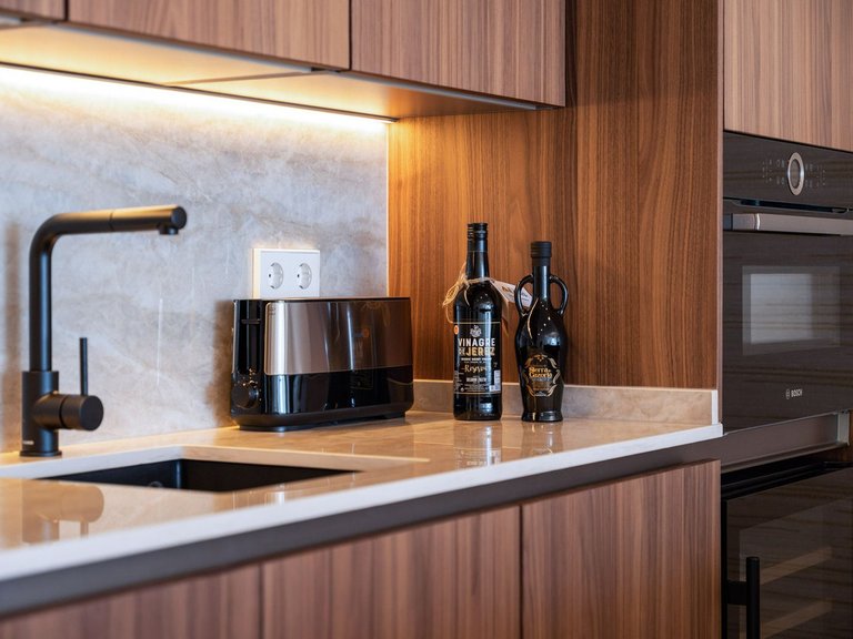 Apartment for Sale in Puerto Banús, Malaga 8